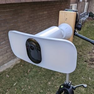 Arlo-Pro-3-Floodlight-during-testing